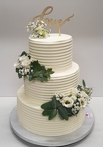 weisse Hochzeitstorte